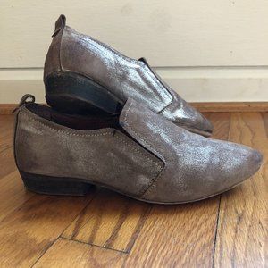 Seychelles Leather Silver Foil Booties 6.5